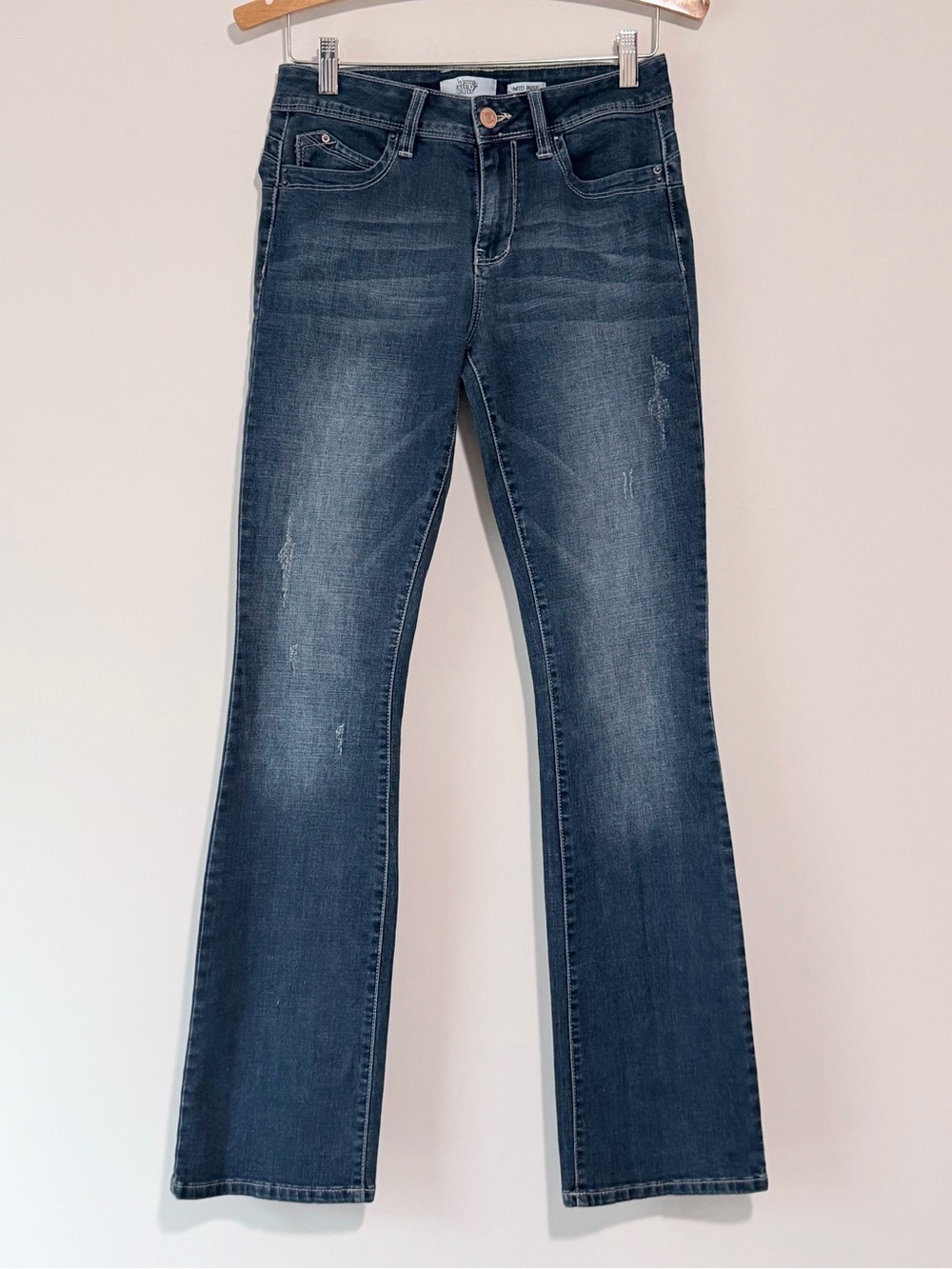 YMI Jeans “Wanna Betta Butt” Mid Rise Dark Wash Bootcut Flare - Picture 3 of 14